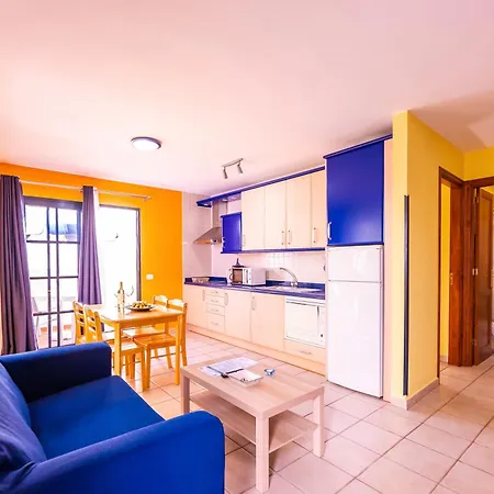 Nautilus 8 Apartment *